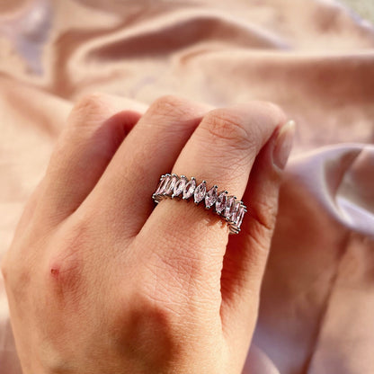 Angela Jewelry]Gorgeous Marquise Cut Tennis Ring