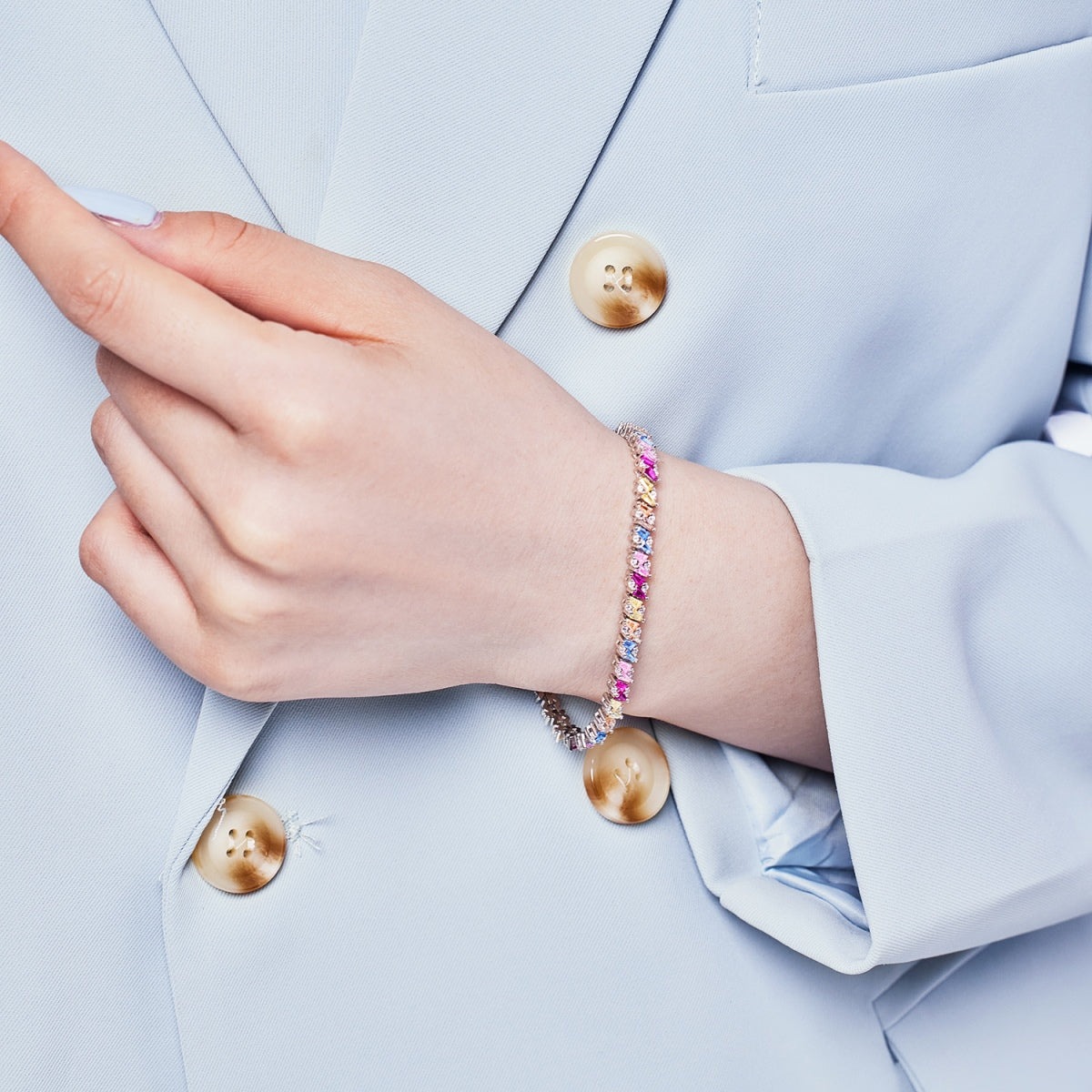 Angela Jewelry]Ornate Sparkling Multi Cut Party Bracelet