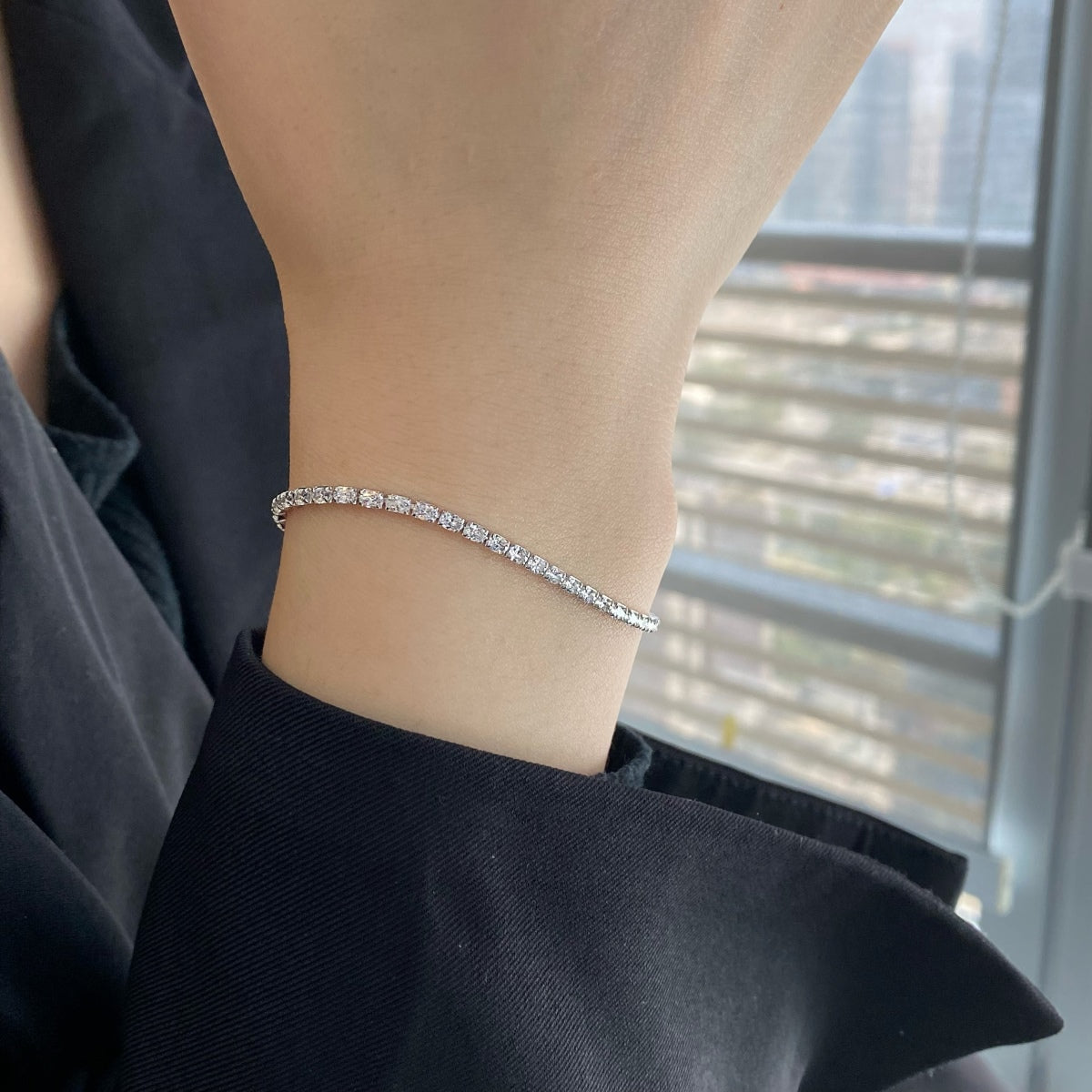 Angela Jewelry]Elegant Emerald Cut Daily Bracelet