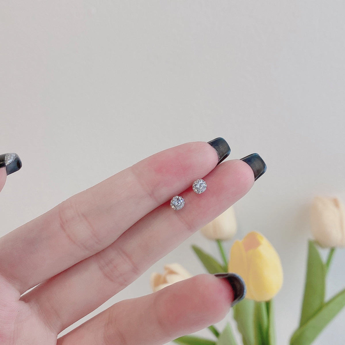 Angela Jewelry]Sparkling Colorful Round Shape Earrings