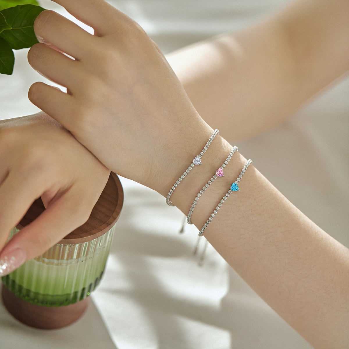 Angela Jewelry]0.5 Carat Elegant Romantic Heart Shape Lover Bracelet