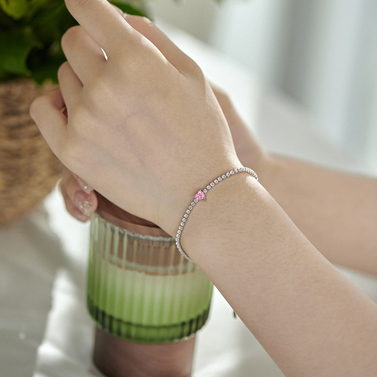 Angela Jewelry]0.5 Carat Elegant Romantic Heart Shape Lover Bracelet