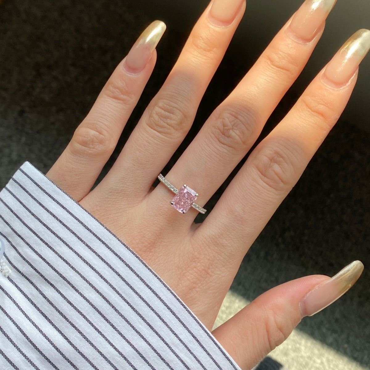 Angela Jewelry]2.0 Carat Dazzling Sparkling Radiant Cut Party Ring