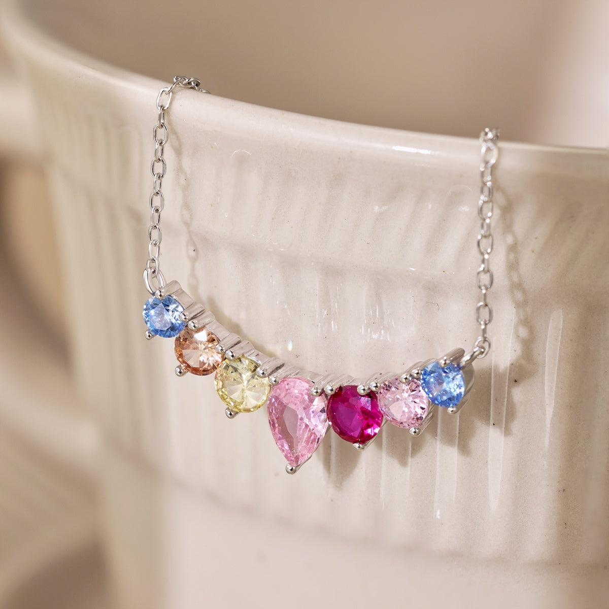 Angela Jewelry]Dainty Colorful Heart Necklace