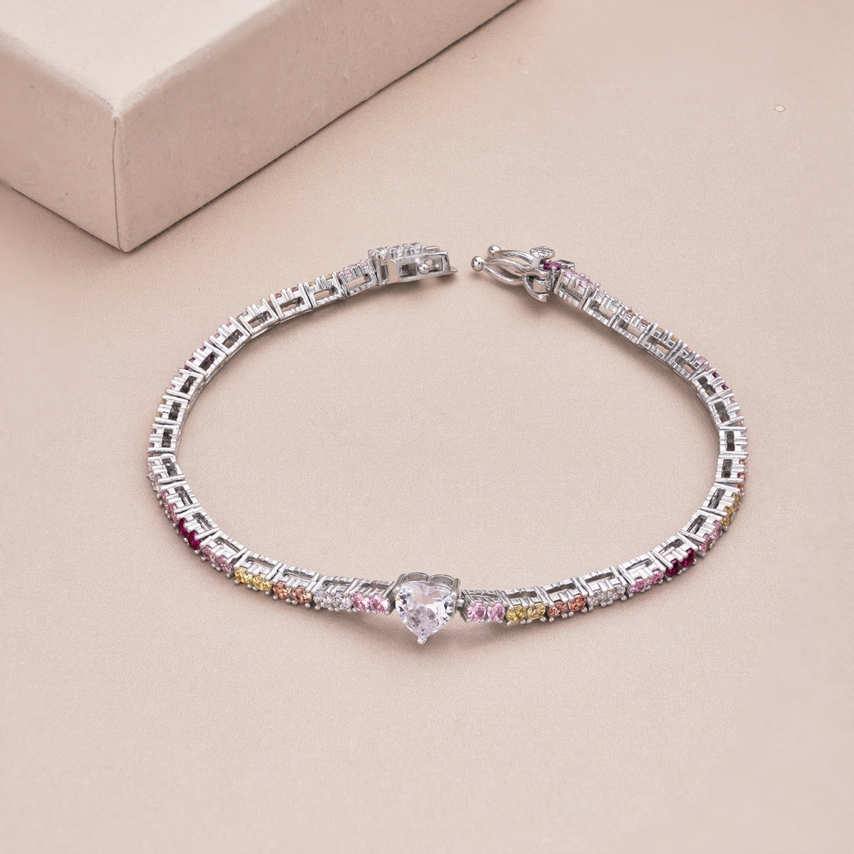 Angela Jewelry]Delicate Romantic Heart Shape Lover Bracelet