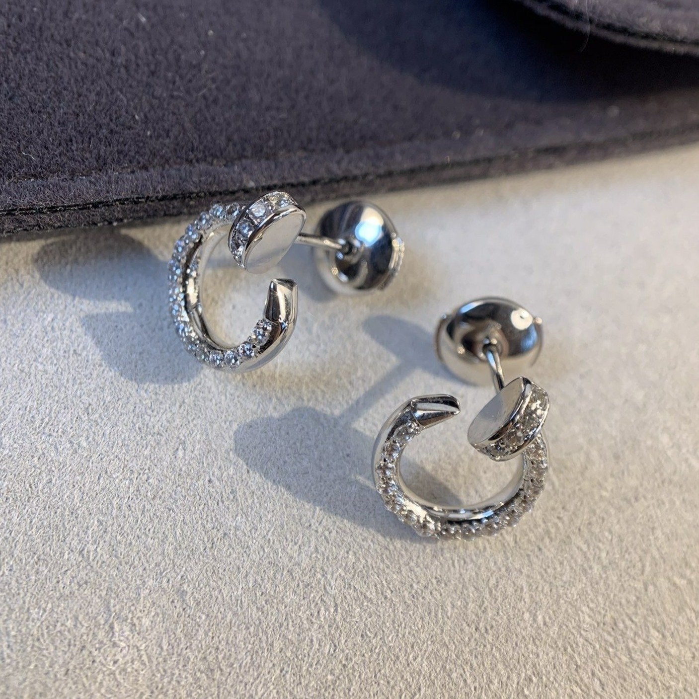 [Angela Jewellery]JUSTE EARRINGS SILVER DIAMONDS