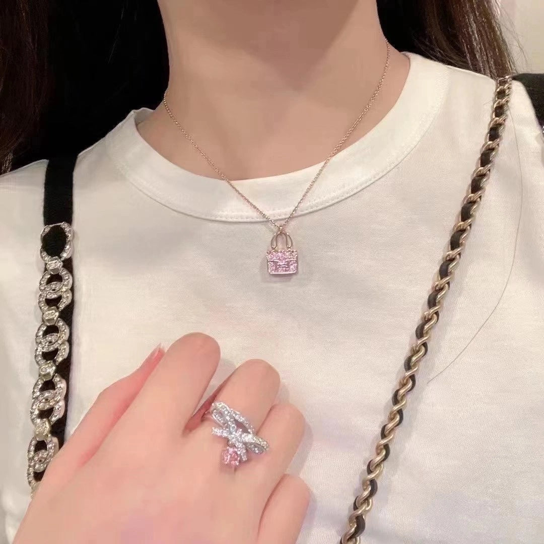 [Angela Jewellery]CONSTANCE PEDANT PURPLE DIAMOND NECKLACE