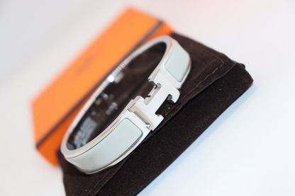 [Angela Jewellery]H LIGHT BLUE BRACELET