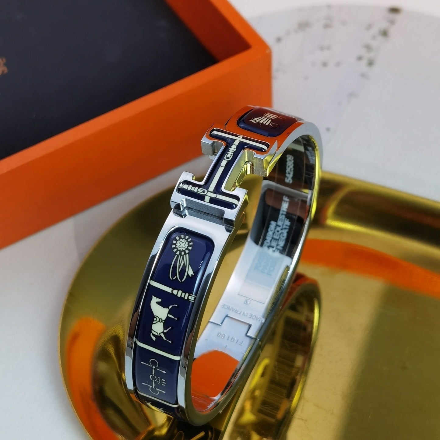 [Angela Jewellery]H COUVERTURES DARK BLUE BRACELET