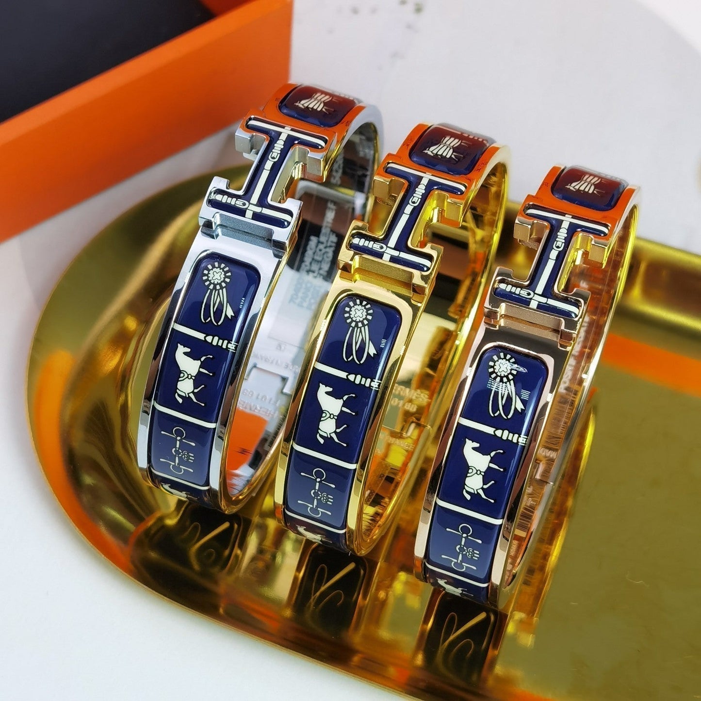 [Angela Jewellery]H COUVERTURES DARK BLUE BRACELET