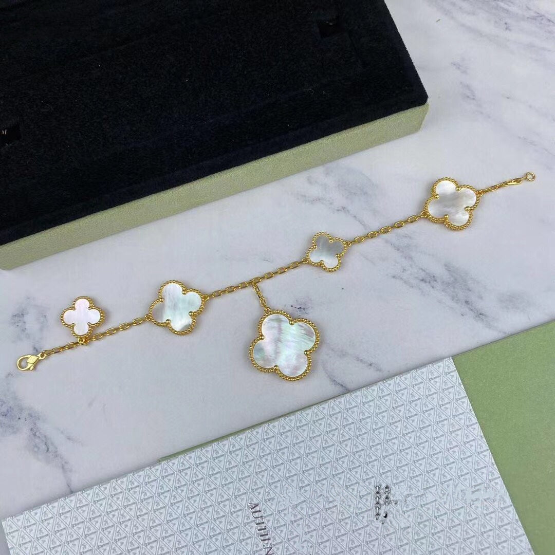 [Angela Jewellery]MAGIC CLOVER MOP GOLD BRACELET 5 MOTIFS