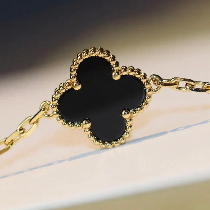 [Angela Jewellery]CLOVER 20 MOTIFS ONYX NECKLACE