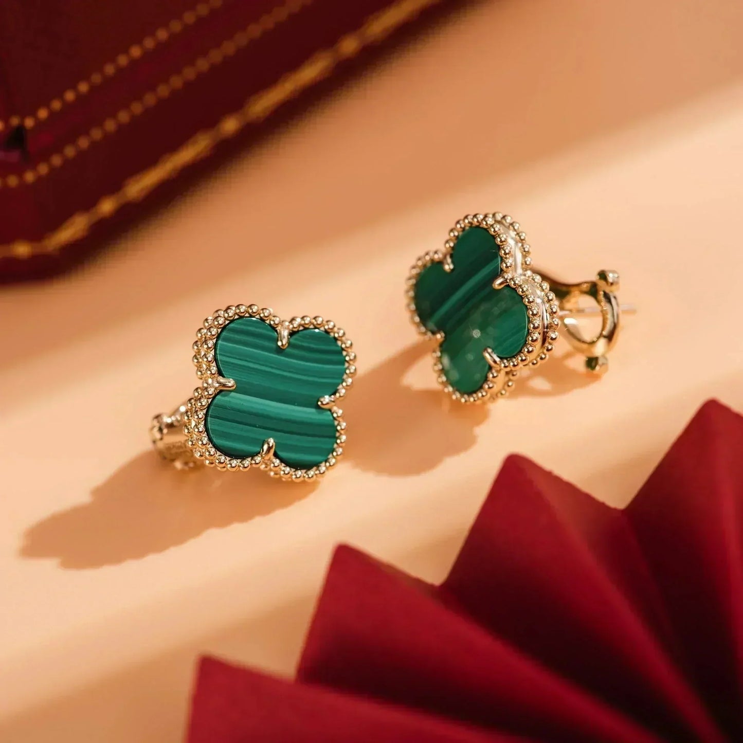 [Angela Jewellery]CLOVER MEDIUM 1 MOTIFS MALACHITE  EARRINGS