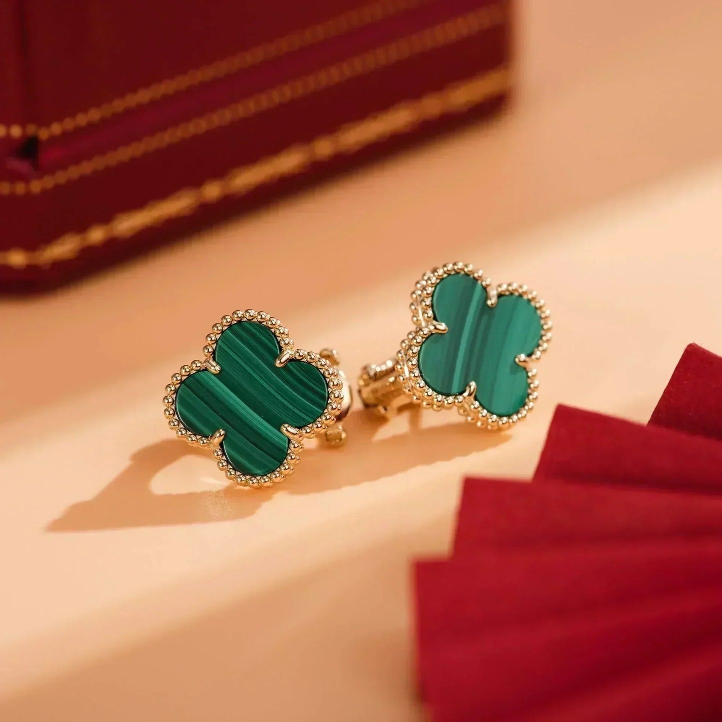 [Angela Jewellery]CLOVER MEDIUM 1 MOTIFS MALACHITE  EARRINGS