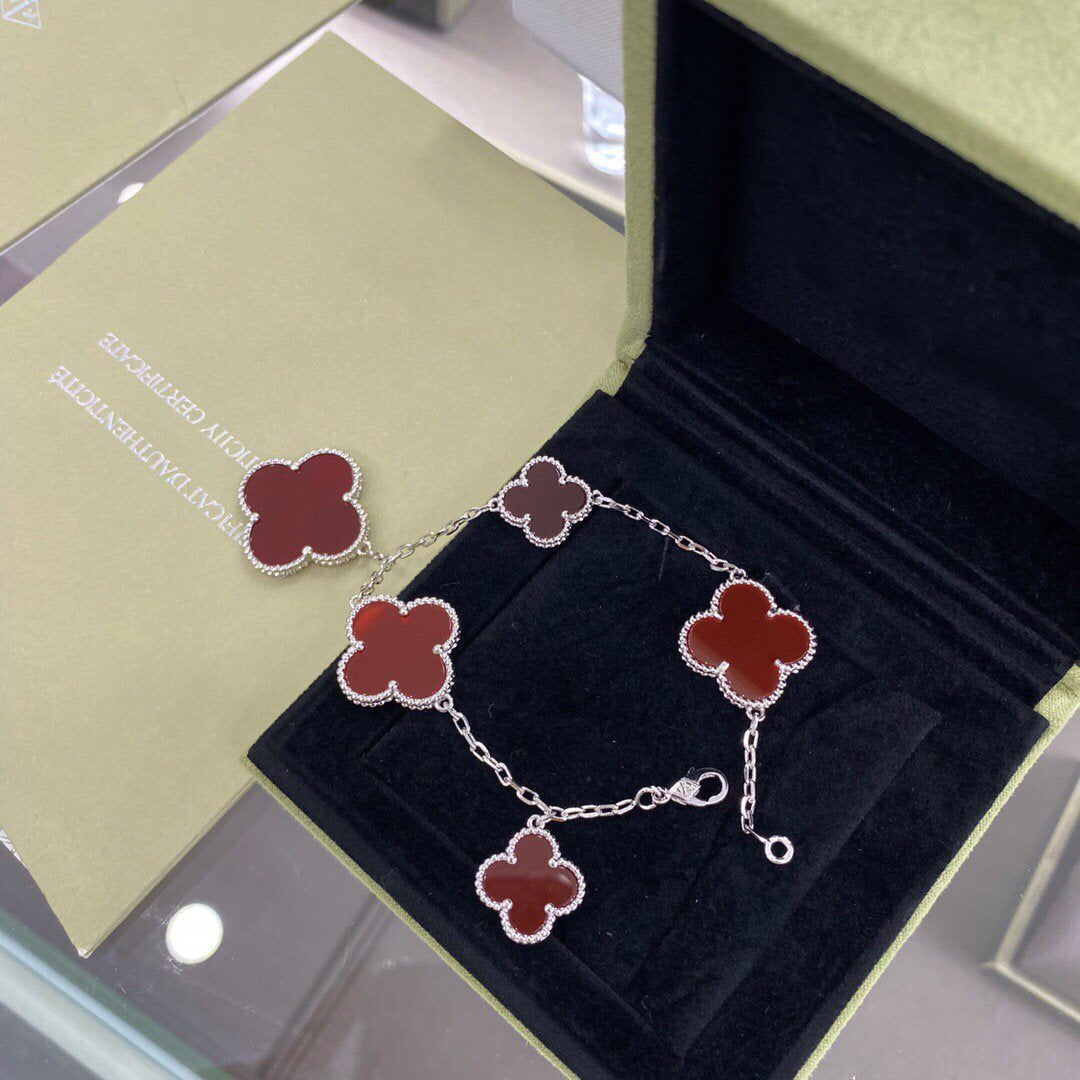 [Angela Jewellery]CLOVER 5 MOTIFS SIVLER CARNELIAN BRACELET