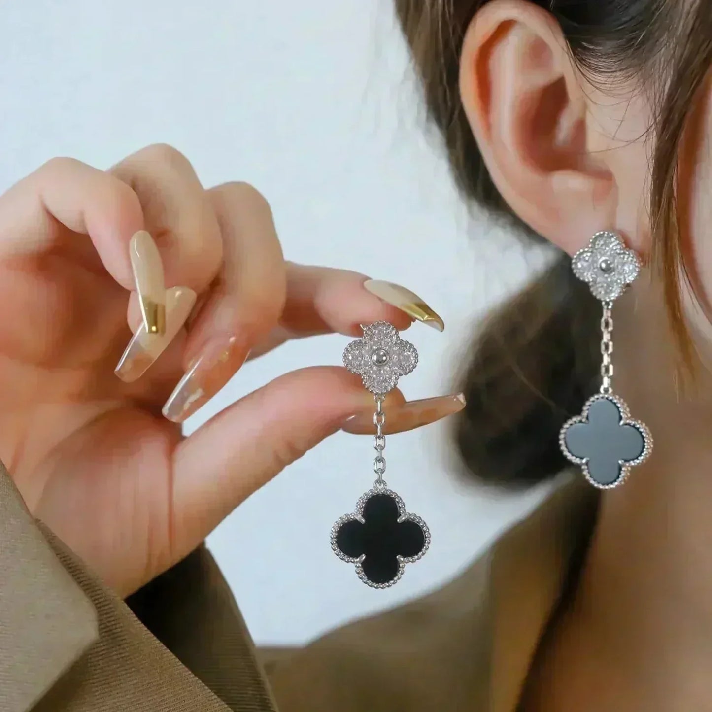 [Angela Jewellery]CLOVER 2 MOTIFS  DIAMOND ONYX EARRINGS SILVER