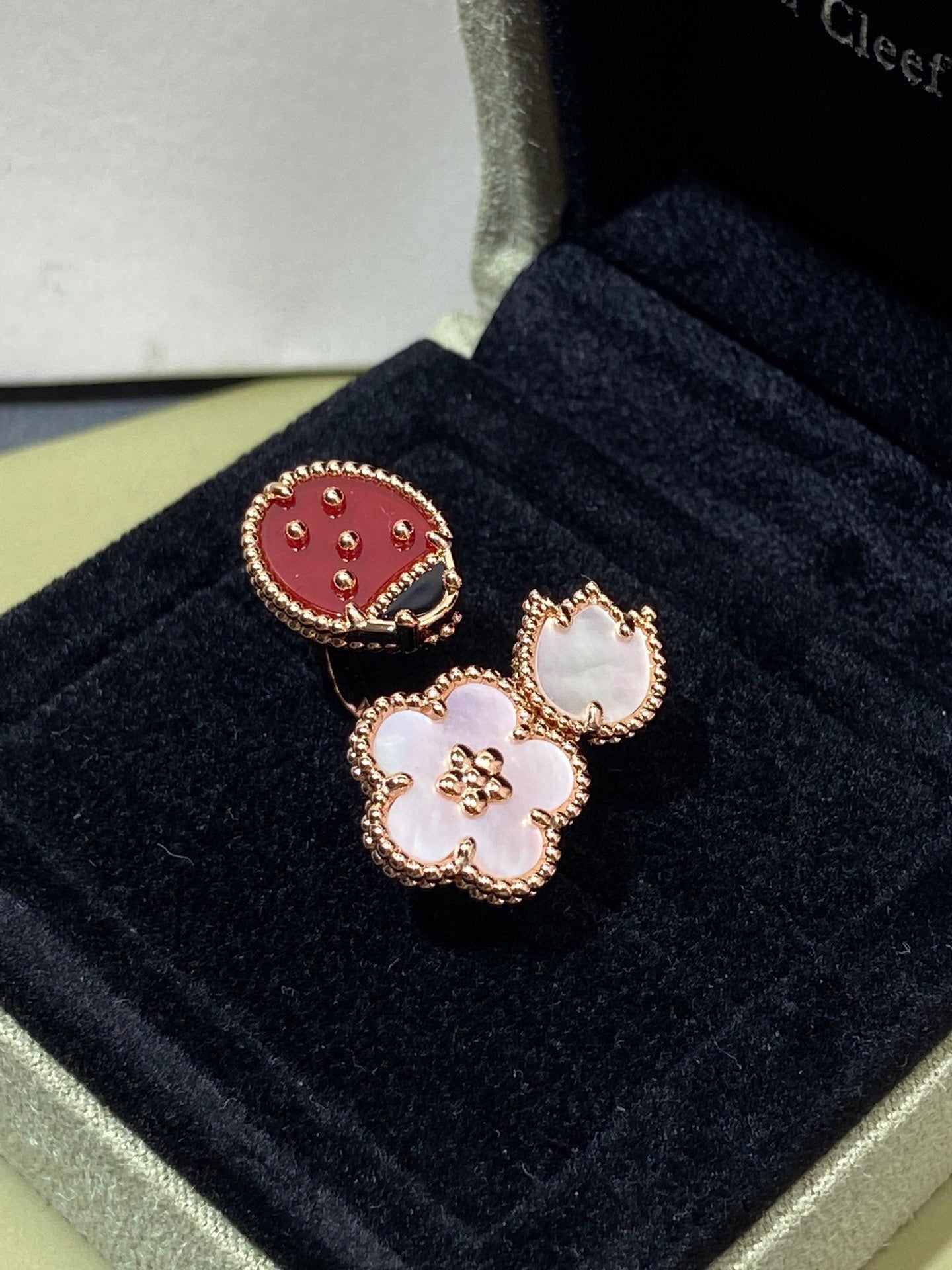 [Angela Jewellery]LUCKY 3 MOTIF ROSE GOLD RING