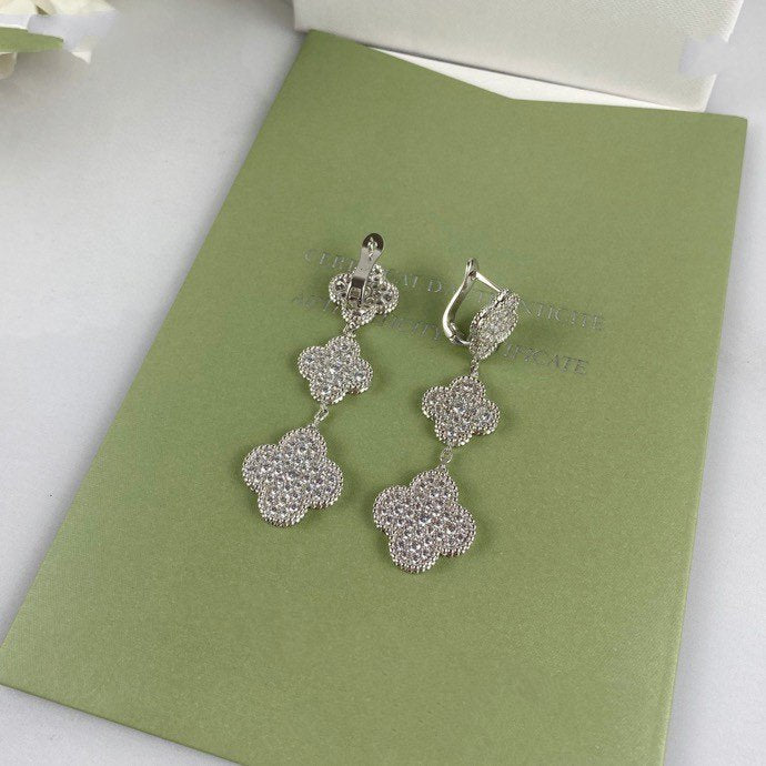 [Angela Jewellery]CLOVER 3 MOTIF DIAMOND SILVER DROP EARRINGS