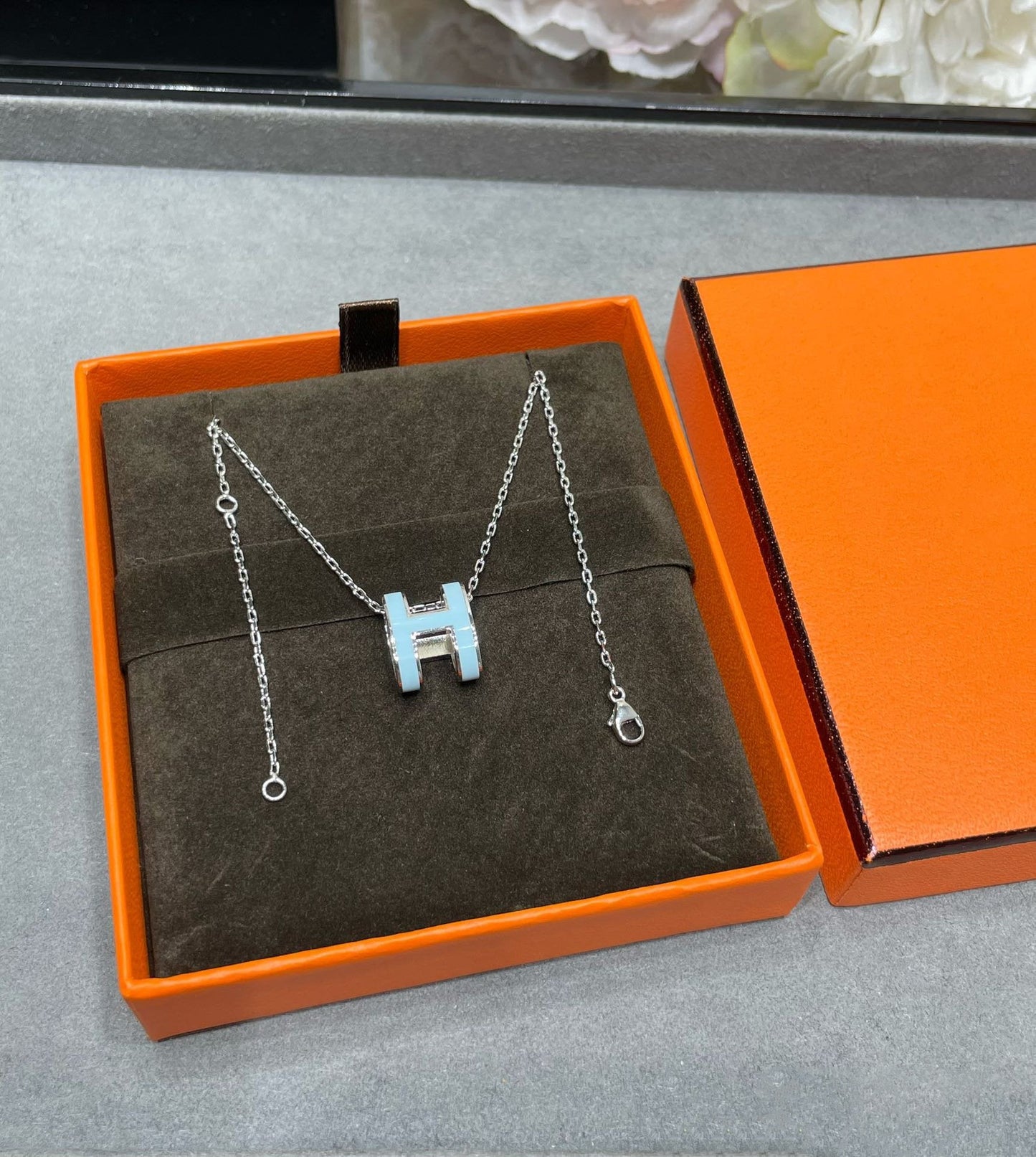 [Angela Jewellery]POP H SKY BLUE NECKLACE