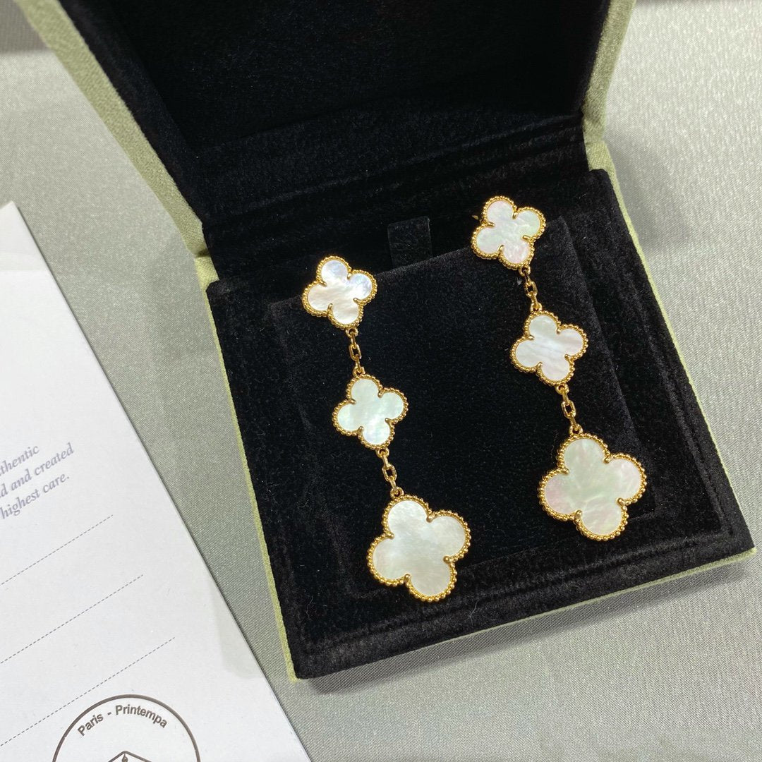 [Angela Jewellery]CLOVER MOP 3 MOTIFS GOLD EARRINGS