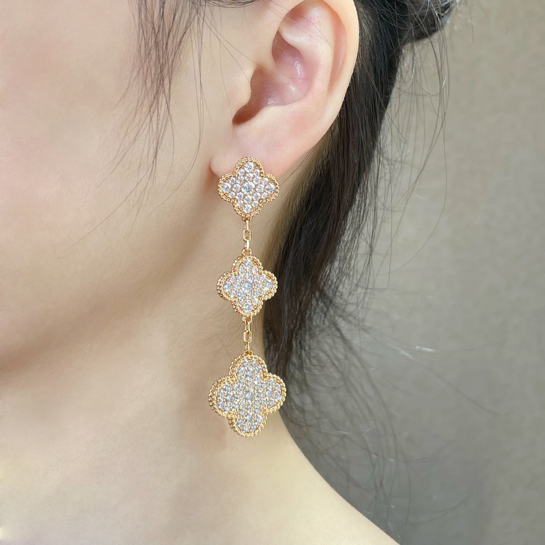 [Angela Jewellery]CLOVER 3 MOTIFS DIAMOND PAVED ROSE GOLD EARRINGS