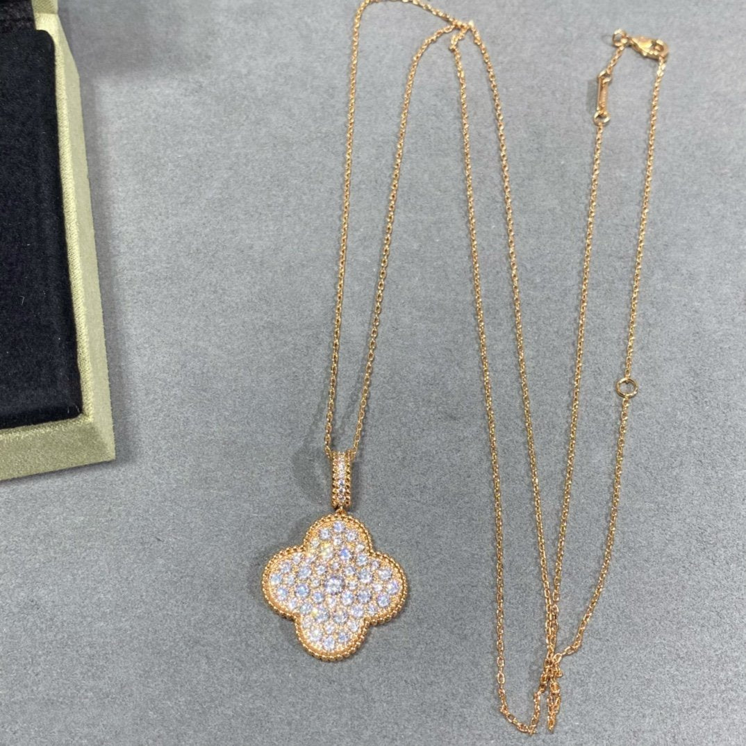 [Angela Jewellery]CLOVER 25MM LARGE PEDANT DIAMOND PAVED LONG NECKLACE