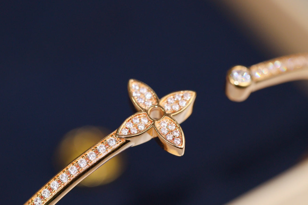 [Angela Jewellery]IDYLLE PINK GOLD OPEN BRACELET DIAMOND PAVED