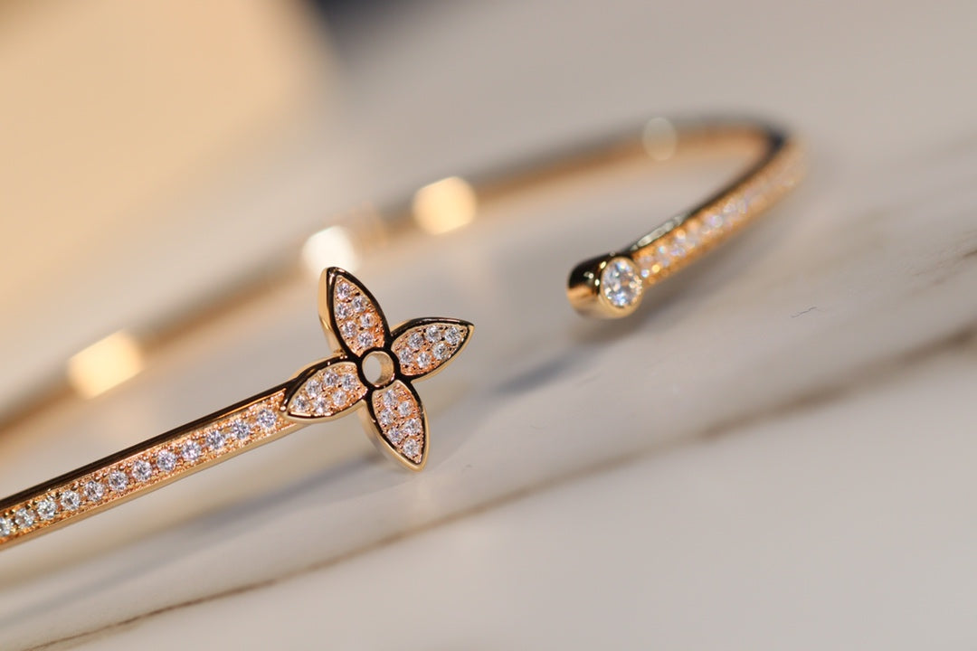 [Angela Jewellery]IDYLLE GOLD OPEN BRACELET DIAMOND PAVED