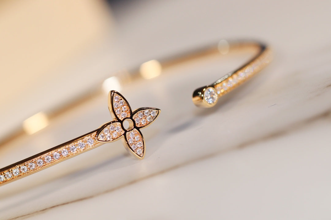[Angela Jewellery]IDYLLE GOLD OPEN BRACELET DIAMOND PAVED