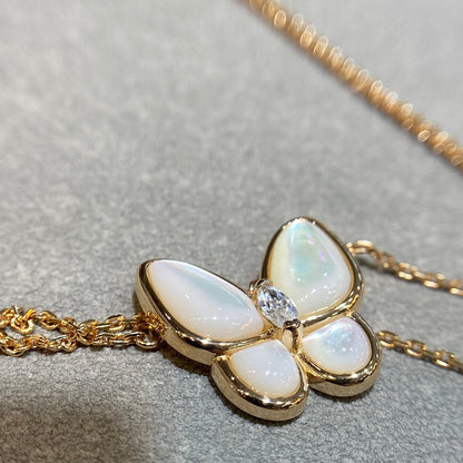 [Angela Jewellery]BUTTERFLY MOP DIAMOND NECKLACE