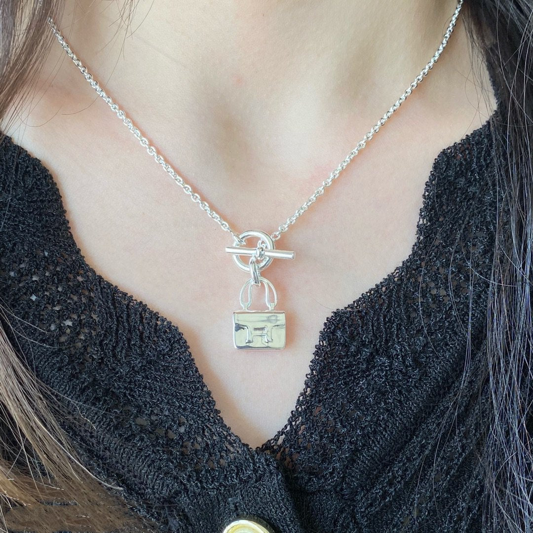 [Angela Jewellery]CONSTANCE PEDANT SILVER NECKLACE