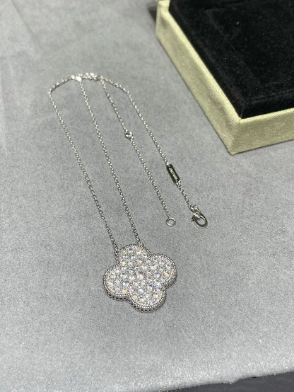 [Angela Jewellery]CLOVER 25MM LARGE PENDANT DIAMOND PAVED SILVER NECKLACE