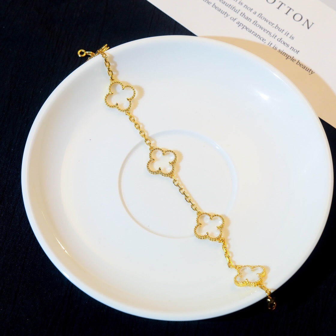 [Angela Jewellery]CLOVER 5 MOTIF ROCK CRYSTAL PINK GOLD BRACELET