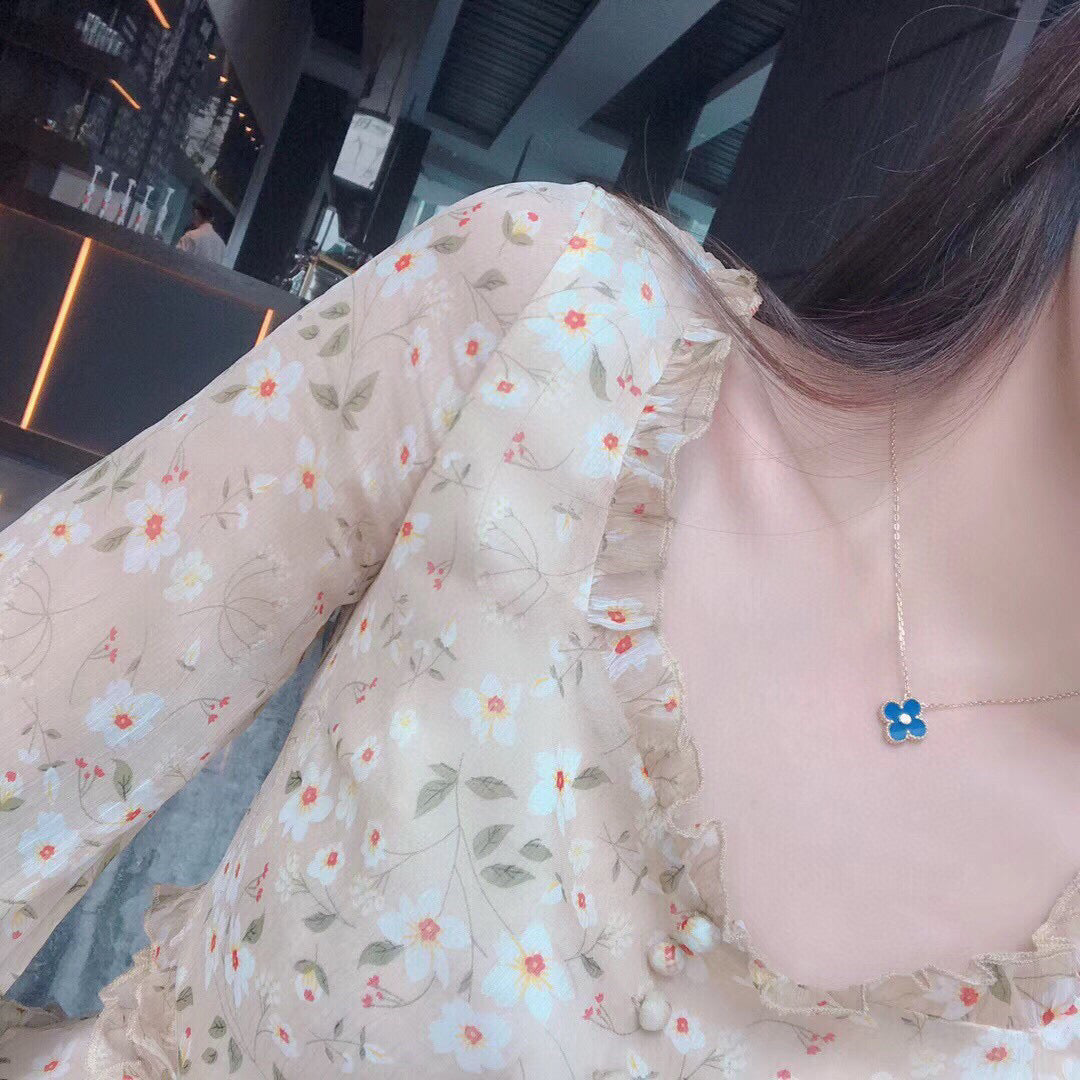 [Angela Jewellery]CLOVER 15MM DIAMOND AND BLUE AGATE NECKLACE
