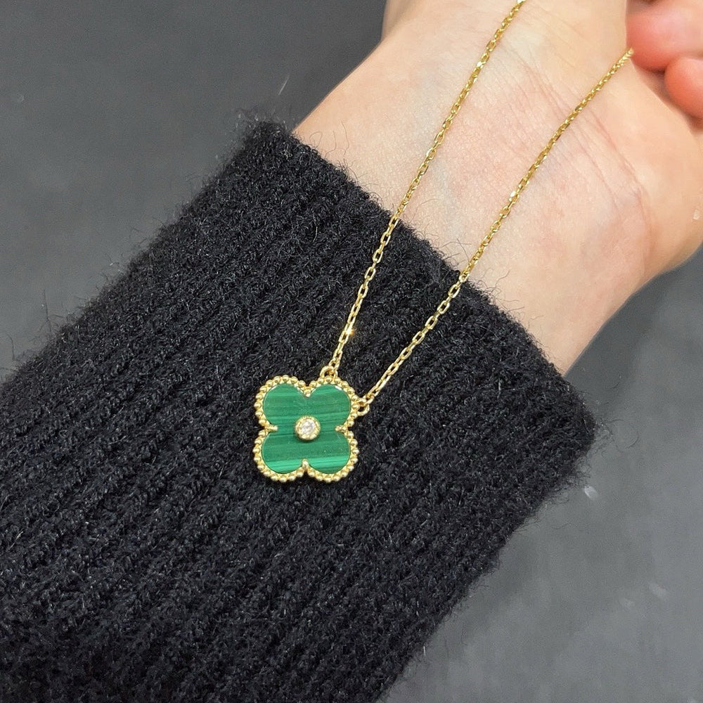 [Angela Jewellery]CLOVER 15MM DIAMOND TURQUOISE NECKLACE