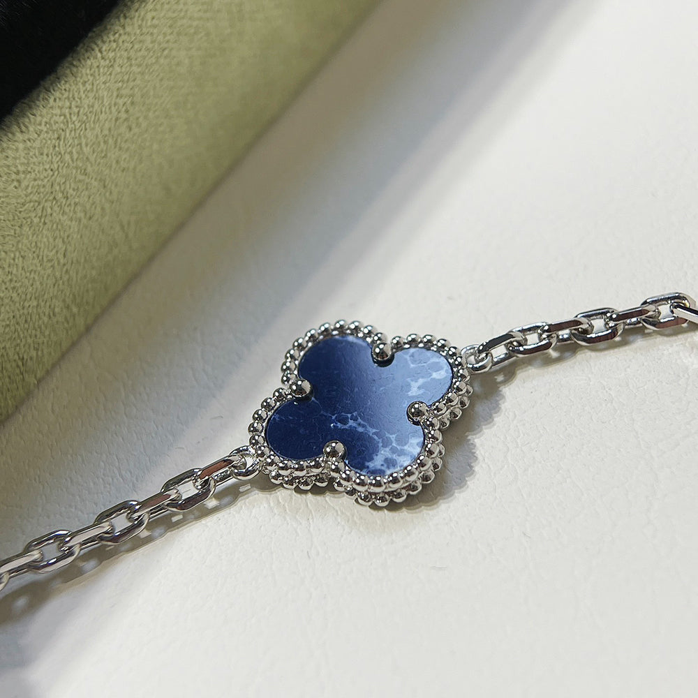[Angela Jewellery]CLOVER 5 MOTIF PIETERSITE SILVER BRACELET