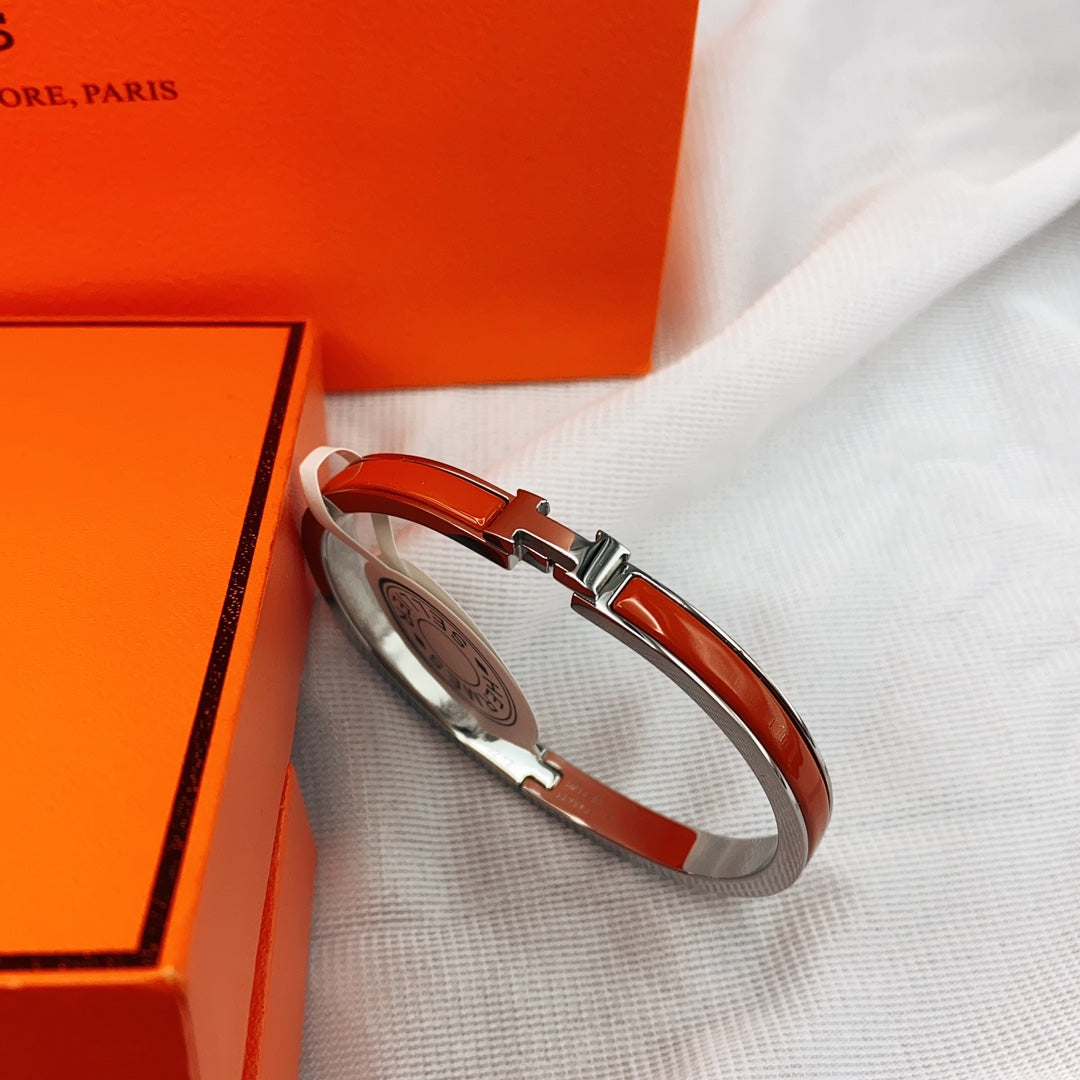 [Angela Jewellery]CLASSIC HM CLIC RED 8MM ENAMEL BRACELET