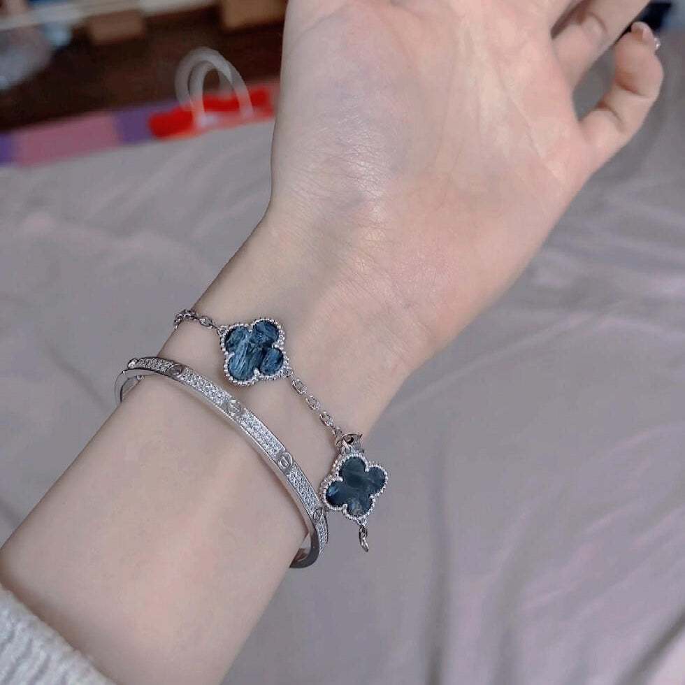 [Angela Jewellery]CLOVER 5 MOTIF PIETERSITE SILVER BRACELET