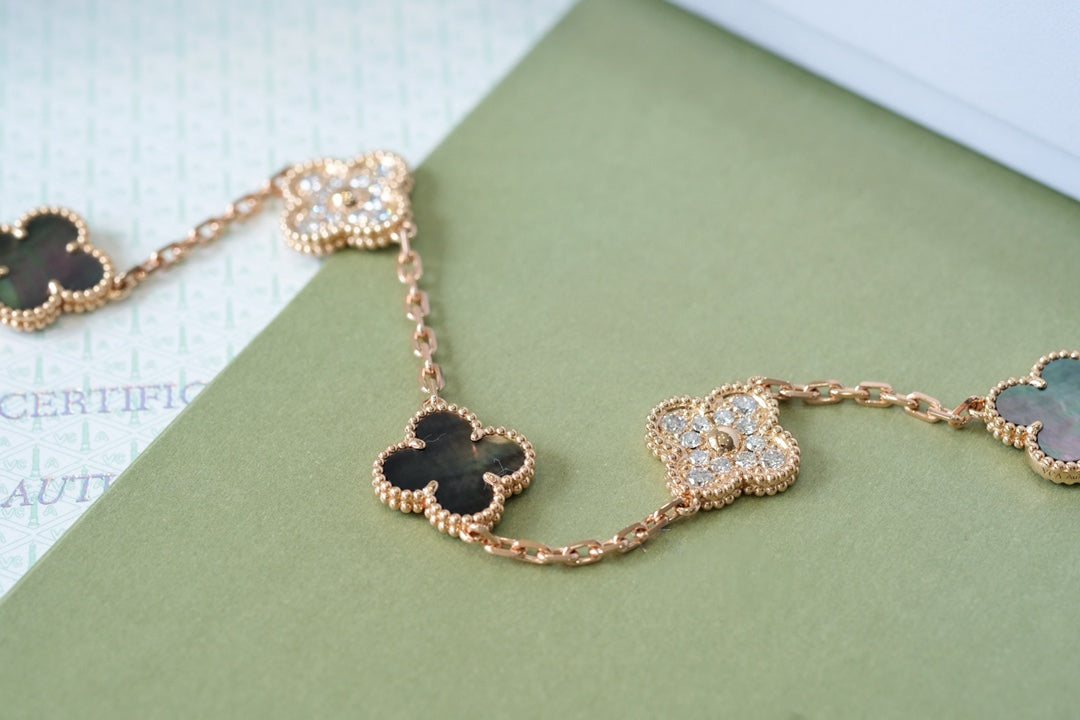 [Angela Jewellery]CLOVER 5 MOTIFS DARK MOP AND DIAMONDS PINK GOLD BRACELET