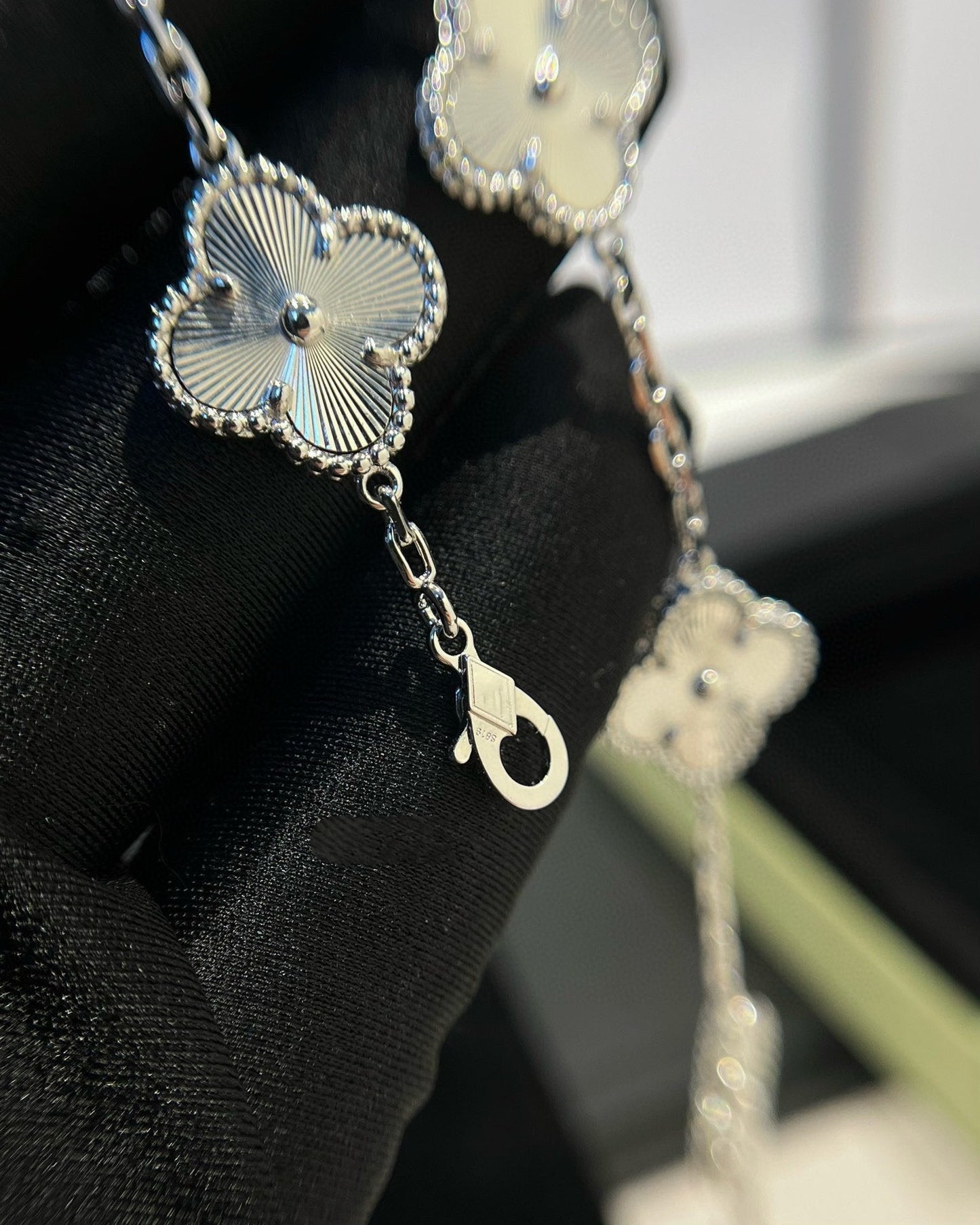 [Angela Jewellery]CLOVER SILVER 5 MOTIFS BRACELET